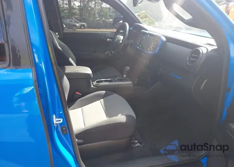 2021 Toyota Tacoma Trd Off-Road z USA, uszkodzony, nr VIN 3TMCZ5AN2MM425121